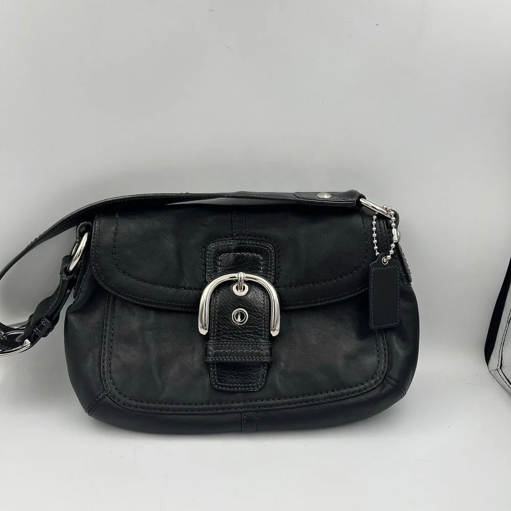 Y2K Coach Leather SOHO Shoulder Hobo Bag Purse Black Silver Buckle D1063-F13105